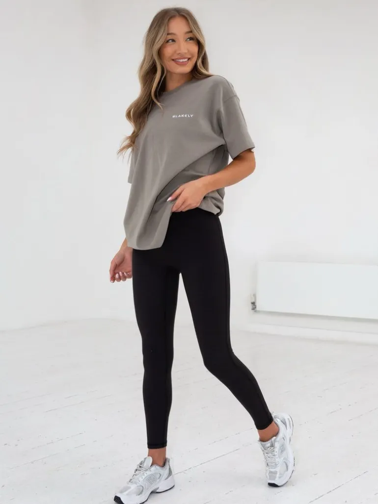 Blakely Clothing Series Oversized T-Shirt Shop
