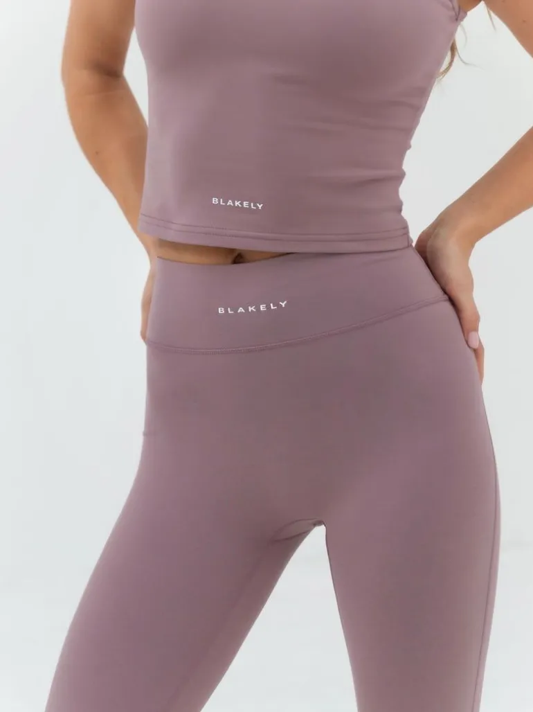 Blakely Clothing Ultimate Soft Leggings Fashion