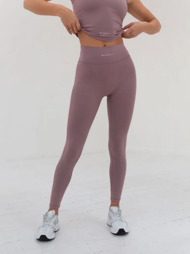 Blakely Clothing Ultimate Soft Leggings Fashion