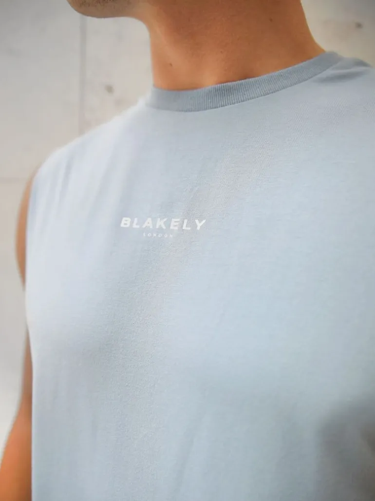 Blakely Clothing Universal Sleeveless Tee New